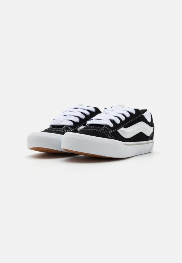 Zapatillas Vans Knu Skool